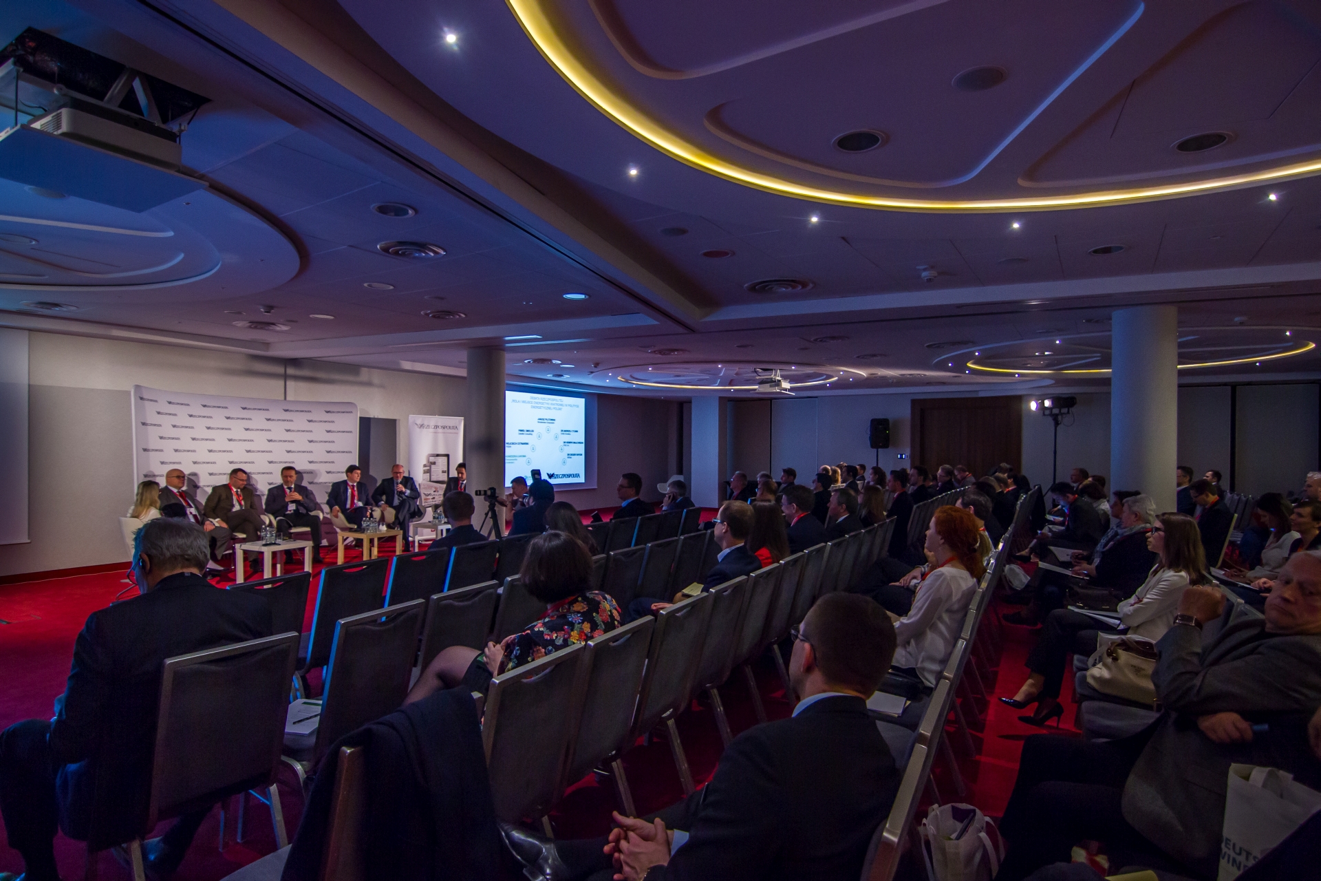 ZA NAMI X JUBILEUSZOWA KONFERENCJA I TARGI PSEW